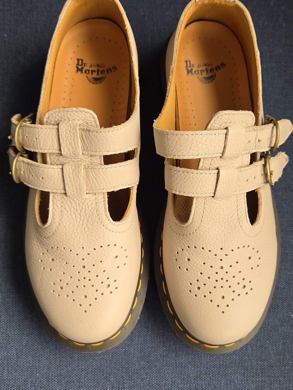 Dr. Martens 8065 Mary Janes Parchment Beige, Virginia Leather, Size 7